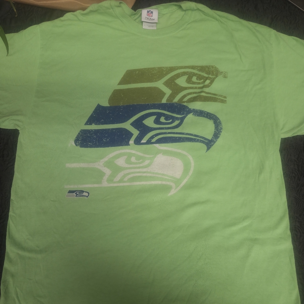 NFL Seahawks Green Tee with Team Logo